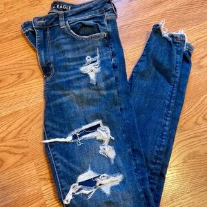 American Eagle Outfitters Women's Distressed Blue Jeans